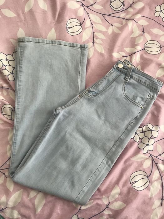 Джинсы с разными фасонами