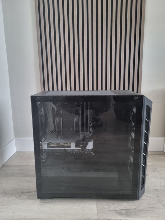 Геймърски компютър RTX 4060ti Ryzen 5 5700x 16GB ram