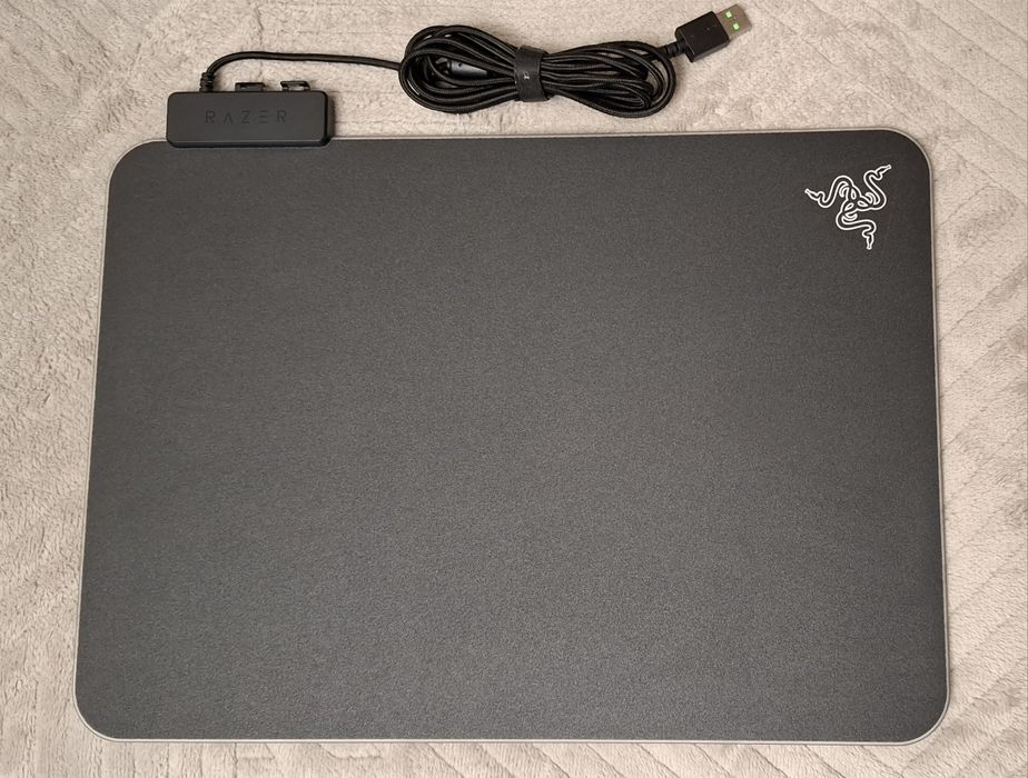 Коврик для мыши Razer Firefly V2