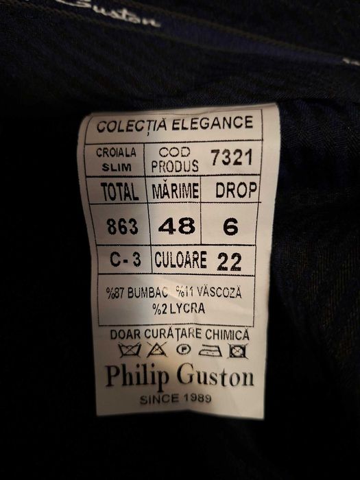 Vand costum barbati din 3 piese