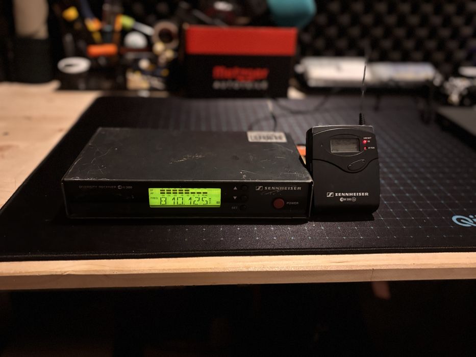 Sistem wireless Sennheiser EW 300 – Receiver + Transmițător, ideal instrumente