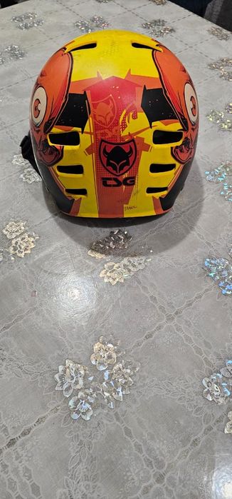 Шлем для самокатов,великов