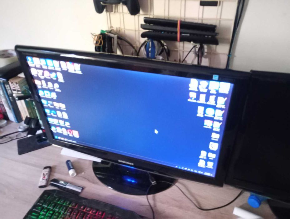 Монитор SAMSUNG SyncMaster 2433 и SyncMaster B2430 - 24"