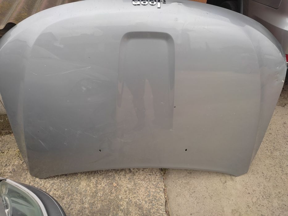 Капак grand Cherokee wk2 2014 -2021