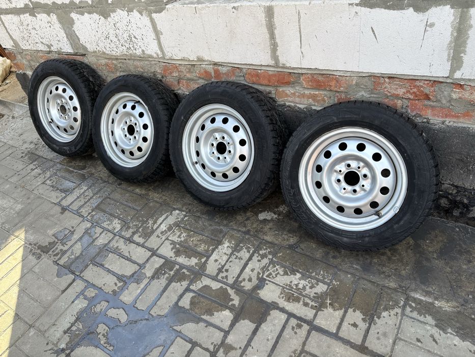 Продам штампы R14 4/98 с резиной 175/65/14