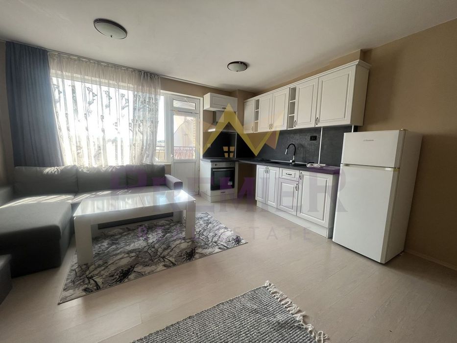 Дава се под наем Двустаен апартамент в Варна, Колхозен пазар - 65 кв.м за 357 € - Снимка #2