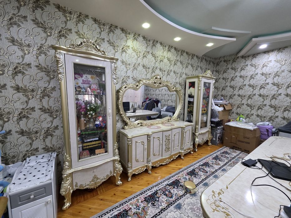 Продаётся мебель гостиной