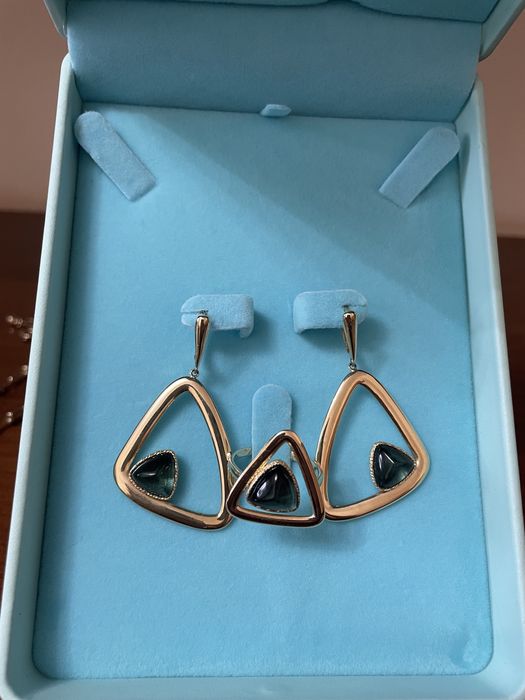 Золотые серьги и кольцо  585 пробы