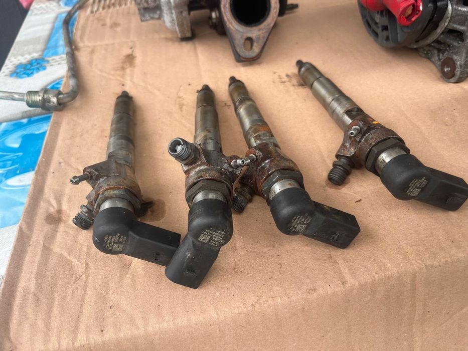 Injectoare megan 3 , duster 15 dci 110 cp