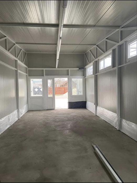 închiriez spatiu comercial