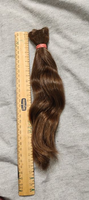 2 cozi păr castaniu natural copil, nevopsit, netratat, în stare foarte bună, verificați detaliile mai jos