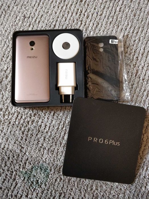 Продам смартфон Meizu Pro 6 PLUS на Android (версия 4/64Gb)