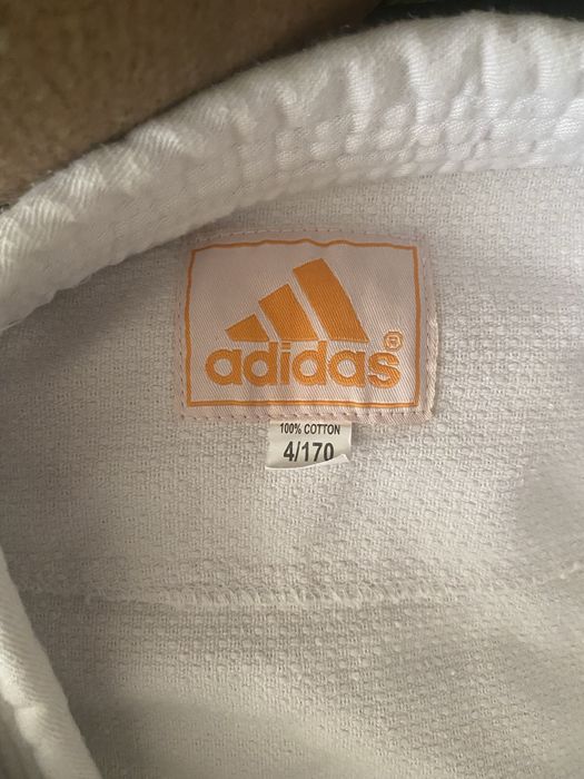 Продам кимано адидас и мизуна