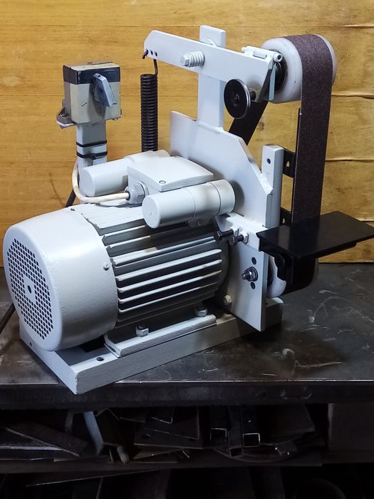 Лентов шлайф монофазен