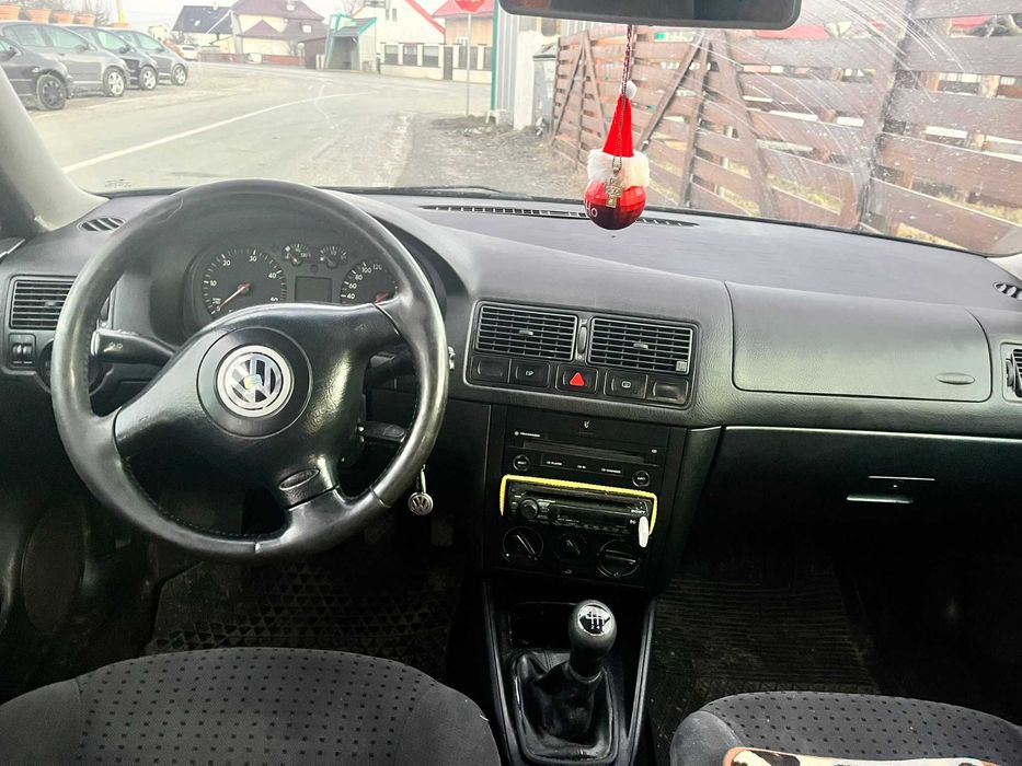 Volkswagen golf 4 2000