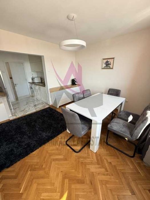 Дава се под наем Тристаен апартамент в Варна, ВИНС - 100 кв.м за 847.62 € - Снимка #2