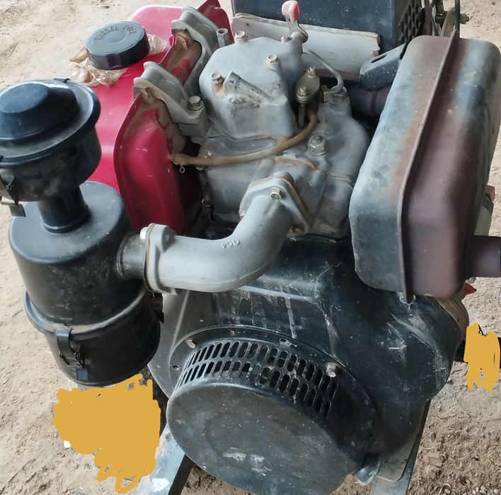 Motoblok matori sotiladi