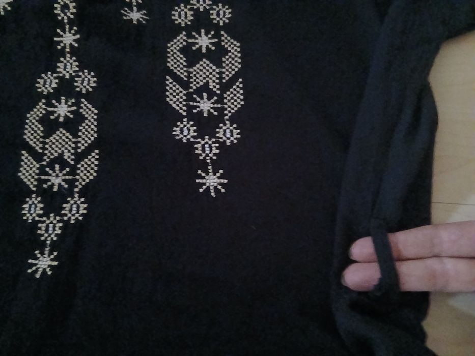 Bluza motive boho/ etnice neagra / broderie crem / S-L / maneci 3/4