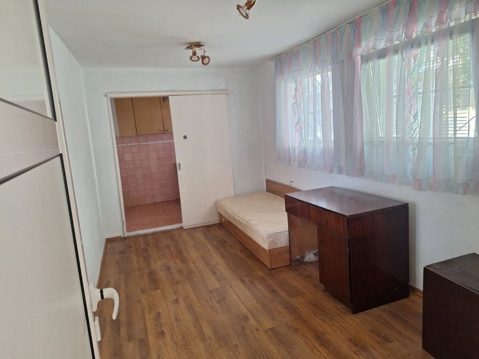 Дава се под наем  в Варна, Зимно кино Тракия - 21 кв.м за 193.8 € - Снимка #5