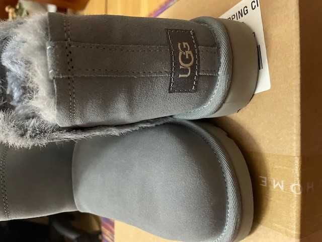 Ghete UGG gri-bleu nepurtate