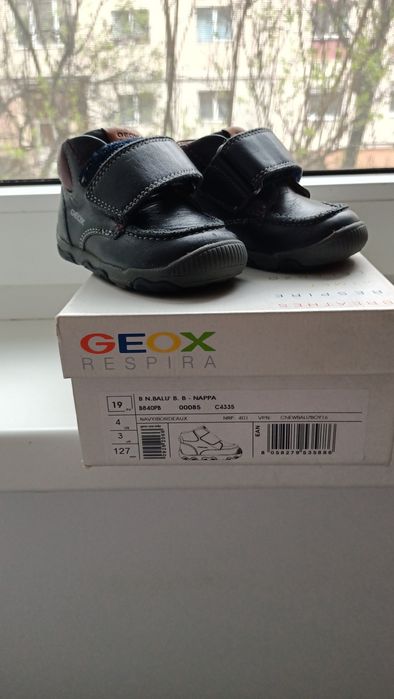 Papuci Geox bebe mărimea 19