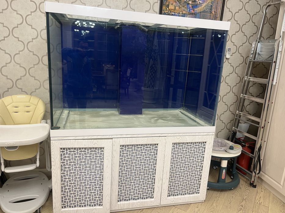 Аквариум в отличном состоянии