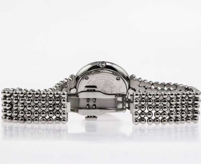 Швейцарски часовник Magellan 1520