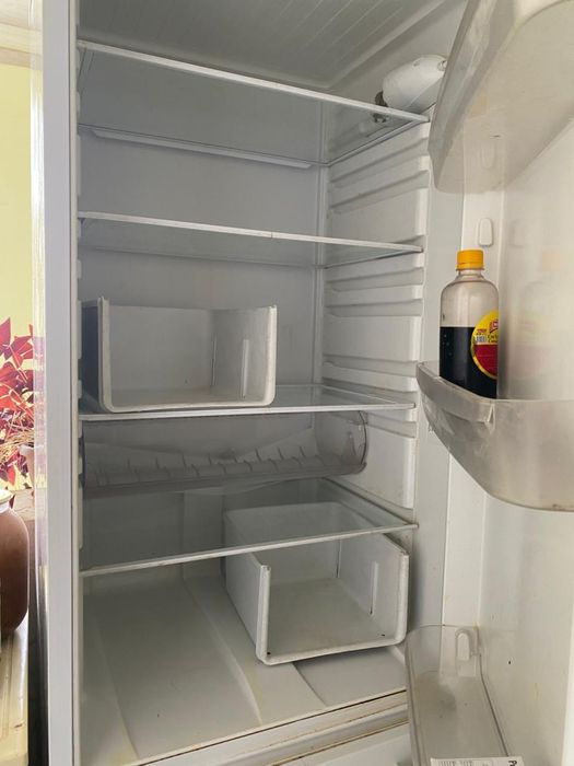 Холодильник б/у нужен ремонт