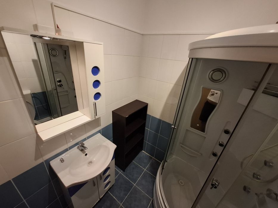 Garsoniera de inchiriat