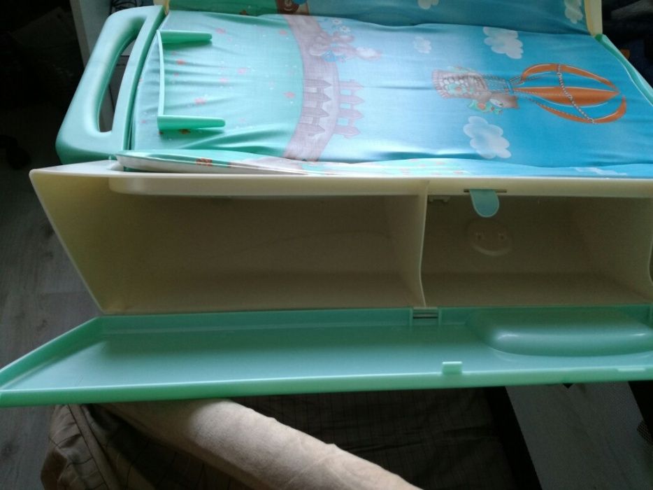 Страхотен дизайн! Уникална твърда подложка за повиване на бебета