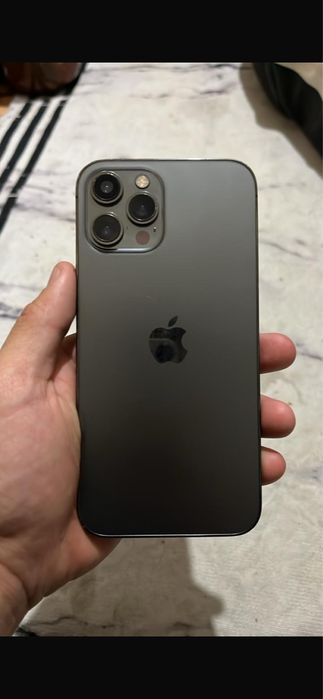 Айфон 12про макс