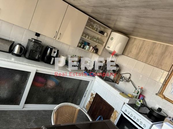 Продава се Къща в Бургас, Долно Езерово - 160 кв.м за 1500 €/кв.м - Снимка #3