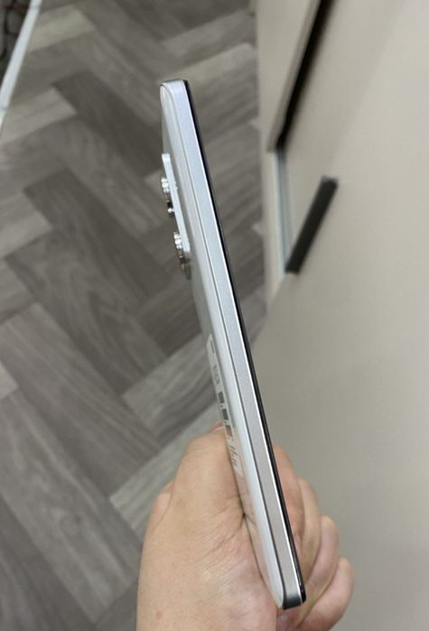 Redmi Note 12 Pro Plus 5G 256GB
Karobka dakument ldeal