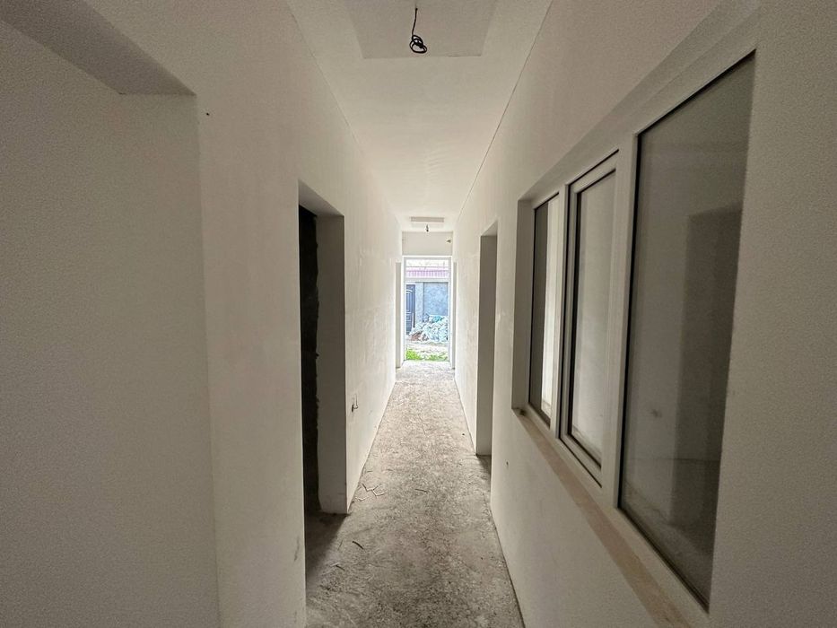 uy sotiladi Naxarbe Sada