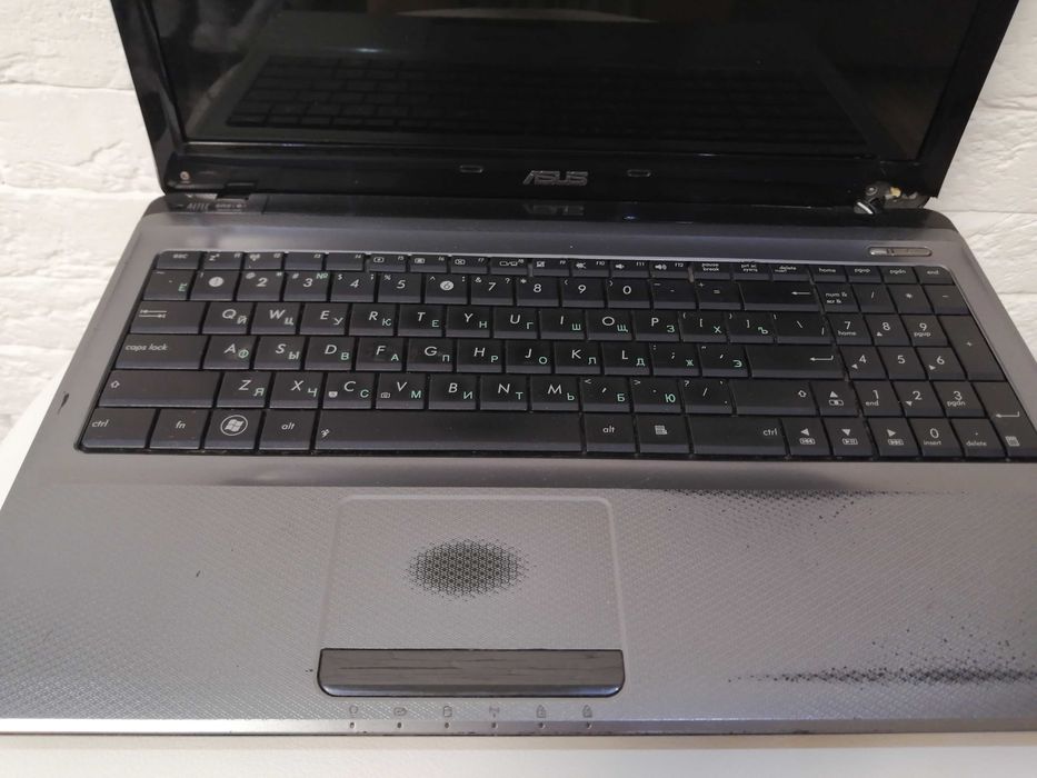 Продам или обменяю ноутбук ASUS A52J рабочий