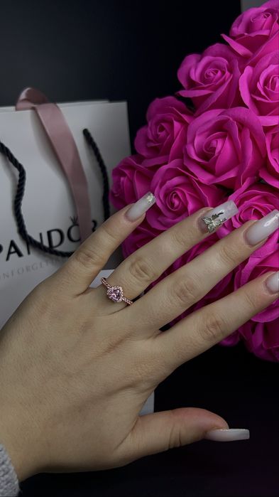 Inel pandora inima roz