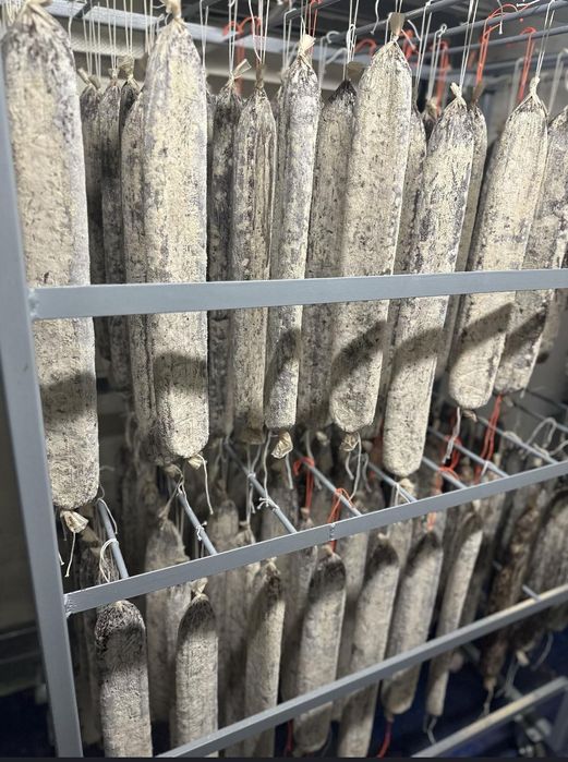 Сушилня за мезета,салами, колбаси и д-р