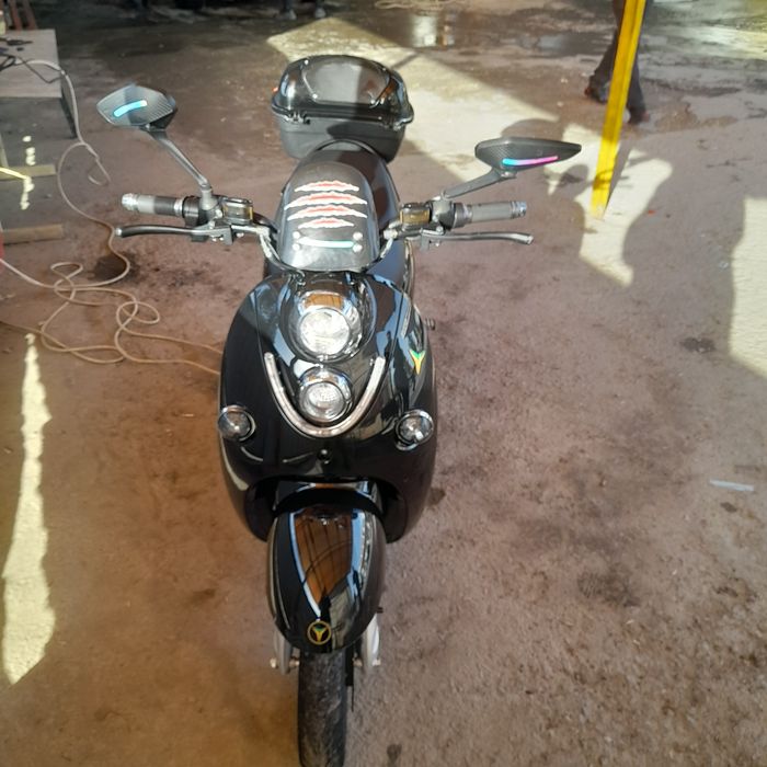 Электро-скутер Luyang