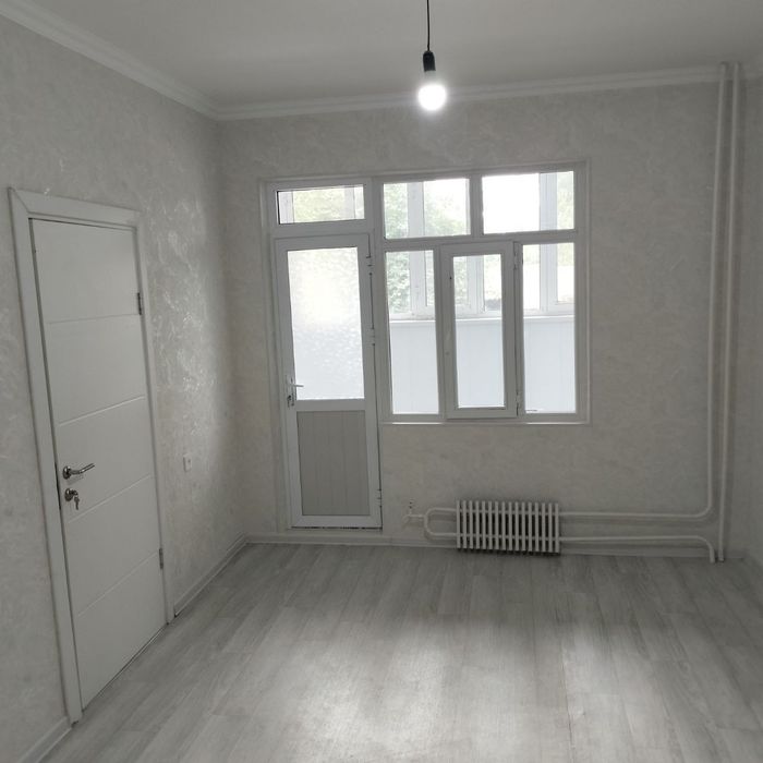 Зангиота туманида 2 хонали квартира ижарага берилади.