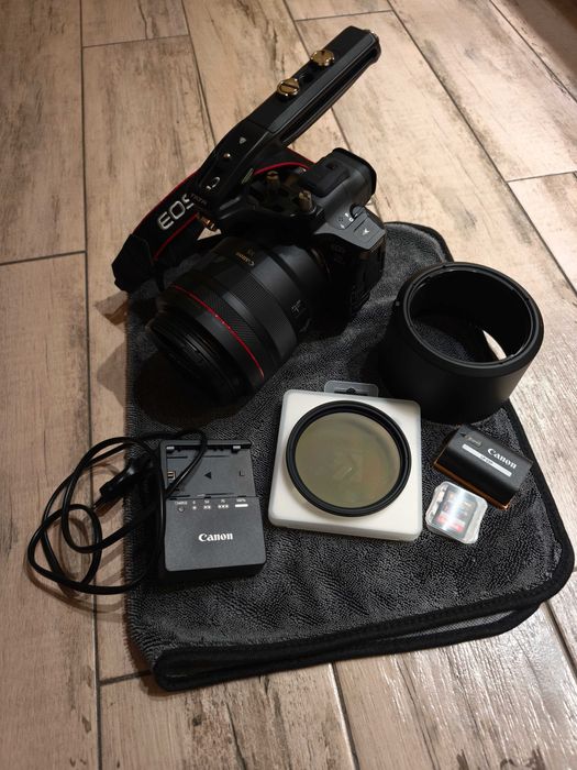 Продам фотоаппарат Canon EOS R5 MARK II