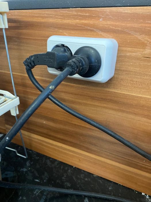 Продам островок 2х3 б/у