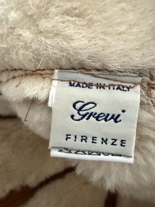 Caciula , de dama, piele de oaie cu blana