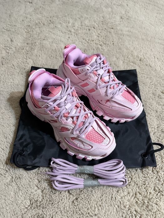 Balenciaga Track Sneakers (37 pe stoc)