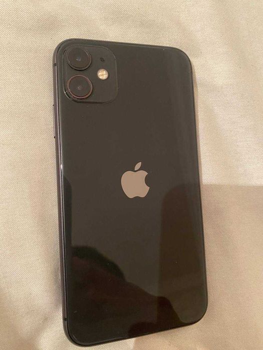 Iphone 11 64 гб в отличном состоянии