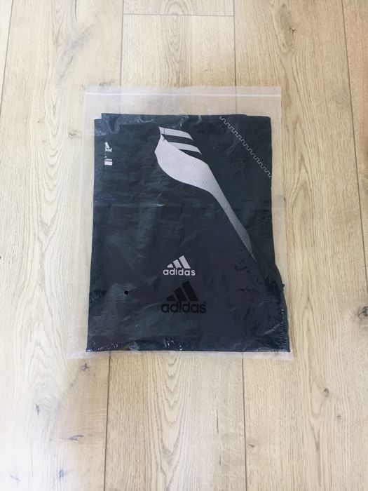 Японская футболка MIZUNO ORIGINAL и Немецкая футболка ADIDAS ORIGINAL