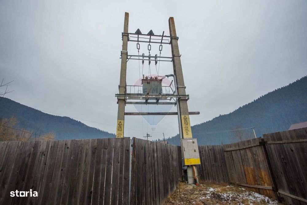 De vanzare| Hala industriala + teren, post trafo propriu, Borca, Neamt