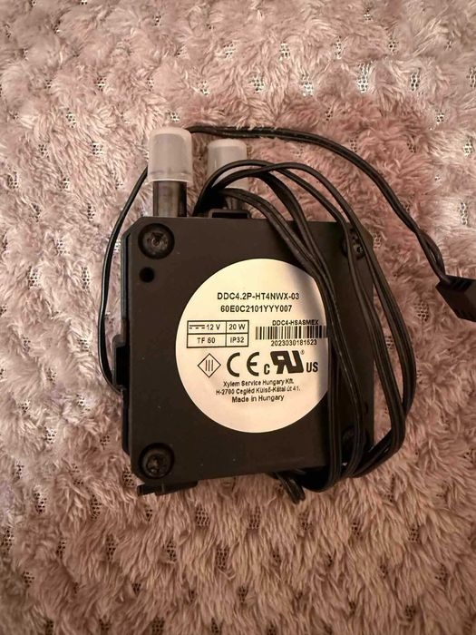 Pompa cu rezervor EK Water Blocks EK-Quantum Kinetic FLT 240