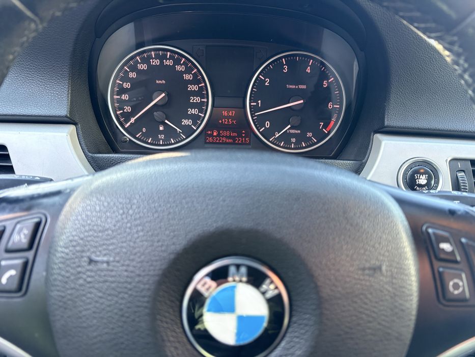 BMW 318i Facelift