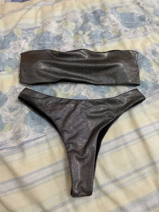 Costume baie noi neutilizate