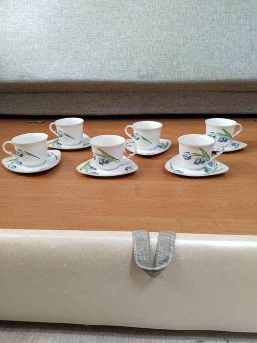 Чайный сервиз на 6 персон